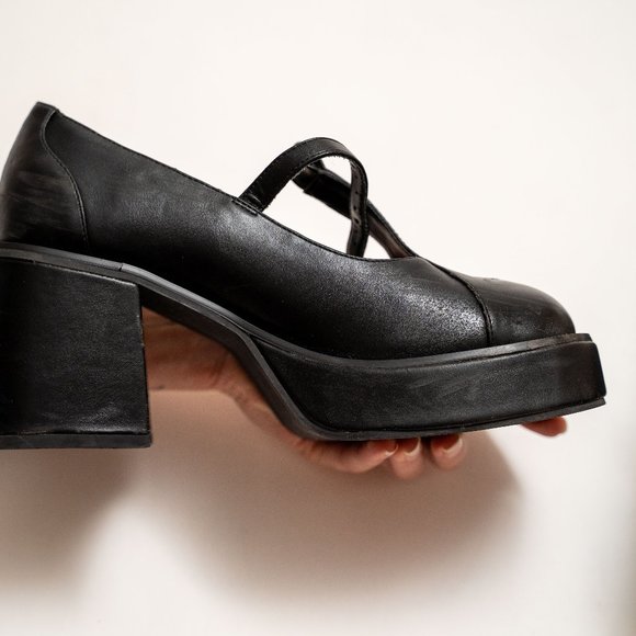 dELiA*s By Dolls Kill Hopscotch Kid Mary Janes - Picture 8 of 10